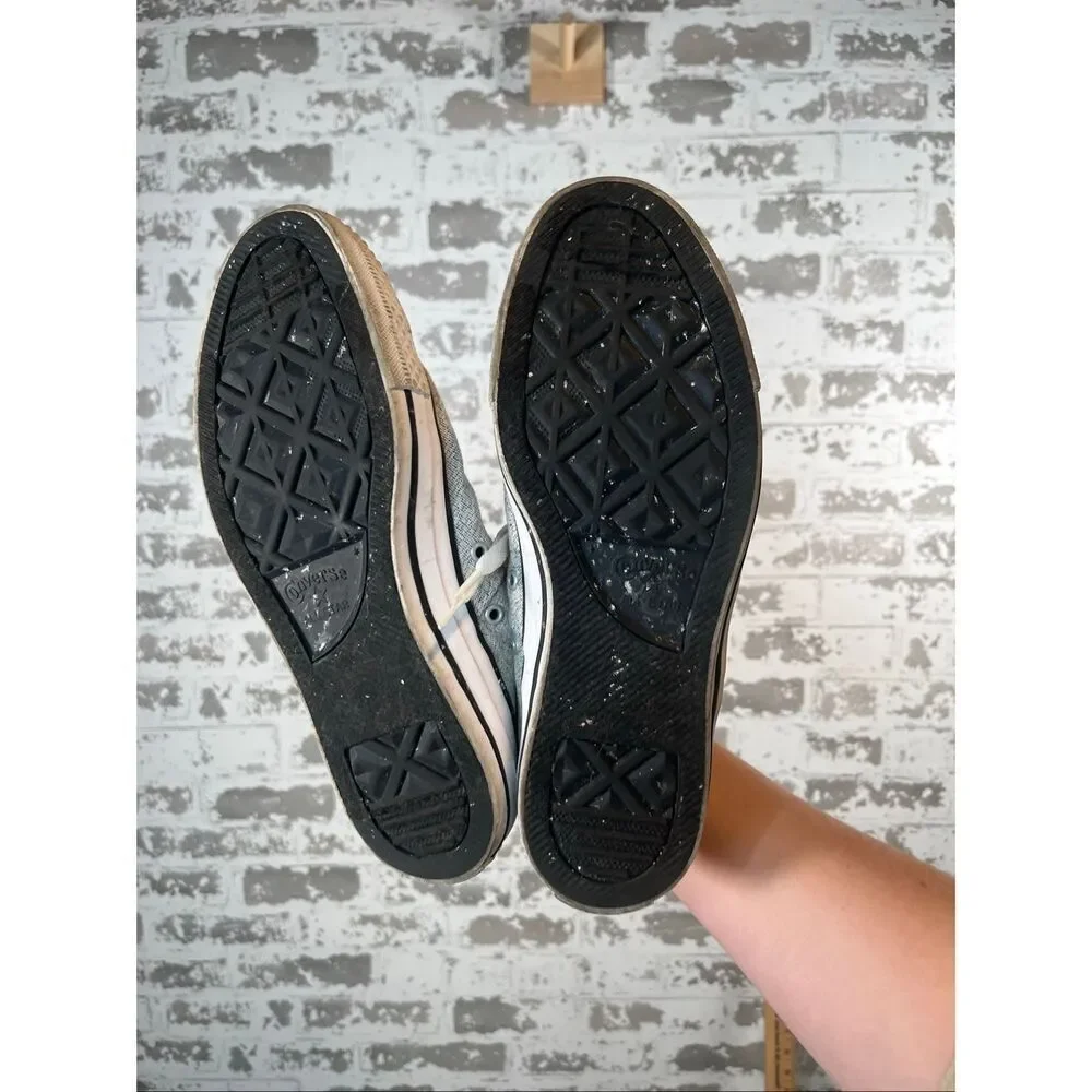 Converse | women gray lace up flat sneakers